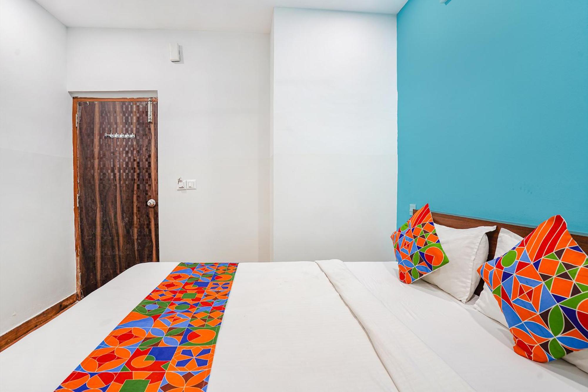 Fabhotel Rlv Green Palace - Nr Kengeri Satellite Town Bangalore Exterior photo