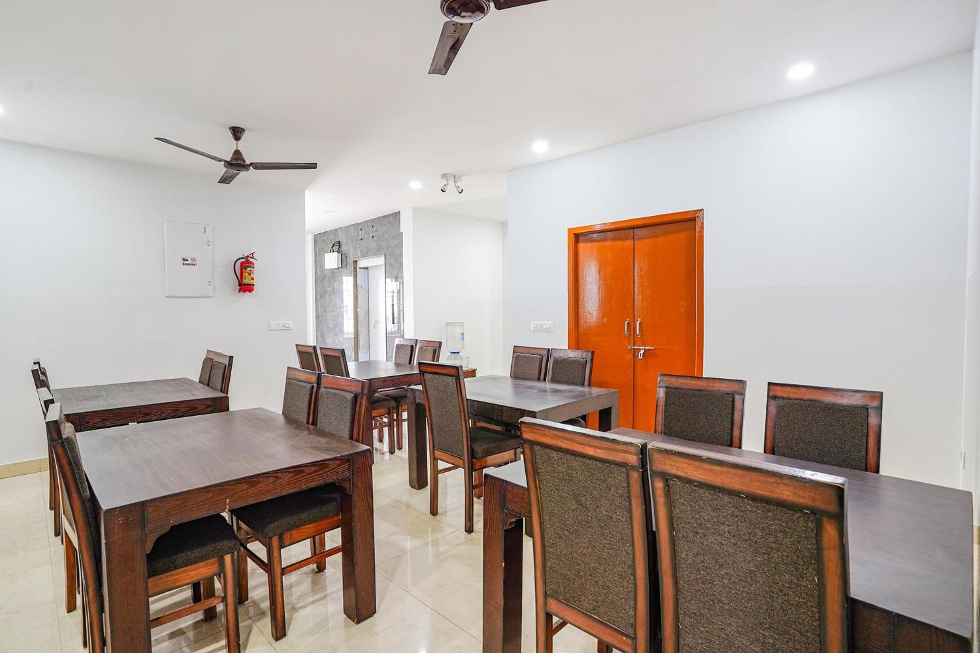 Fabhotel Rlv Green Palace - Nr Kengeri Satellite Town Bangalore Exterior photo