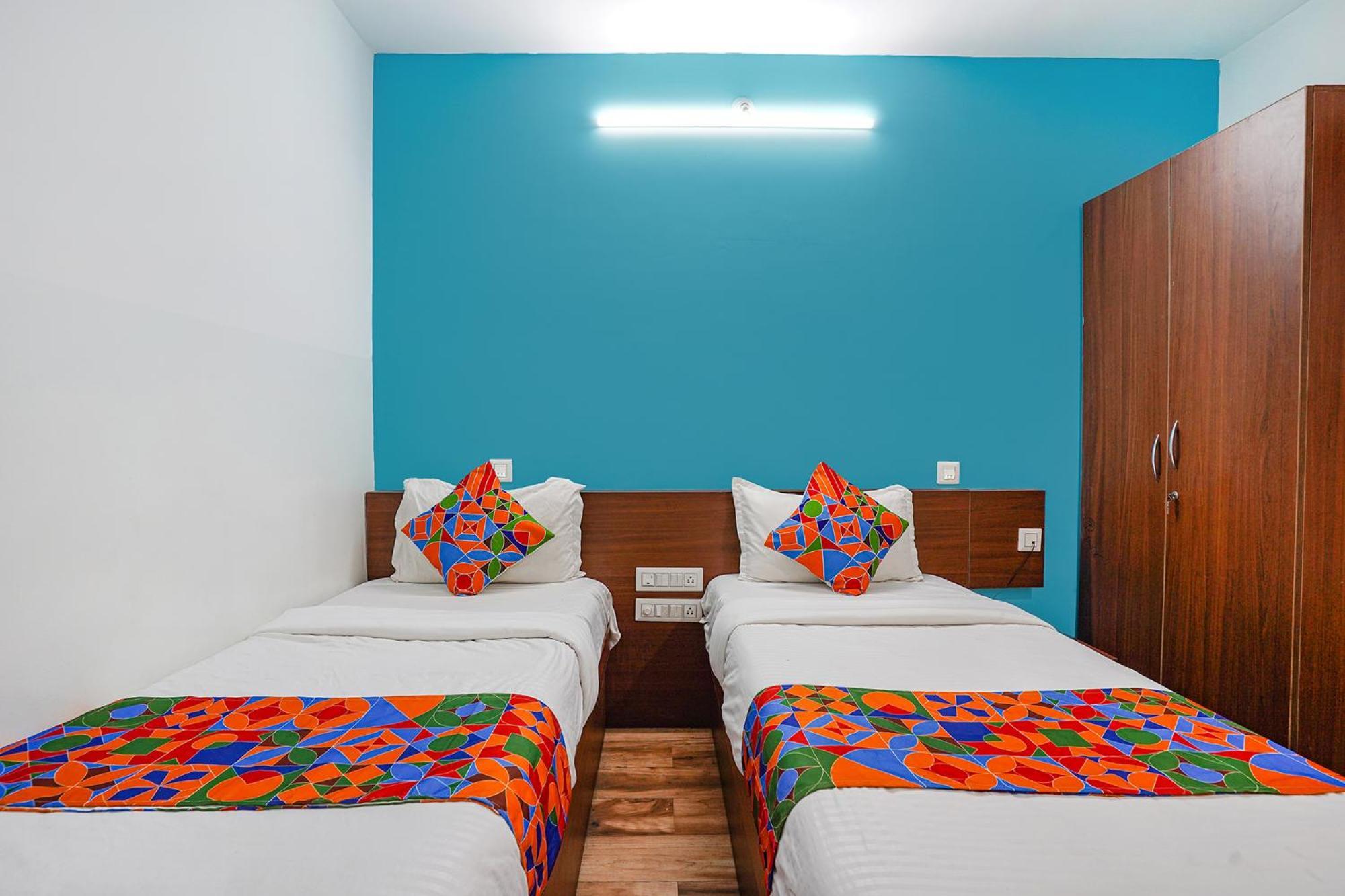 Fabhotel Rlv Green Palace - Nr Kengeri Satellite Town Bangalore Exterior photo
